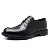 Zapatos de vestir para hombre, estilo nuevo, hechos de cuero genuino de grano superior, zapatos formales de cuero, diseño moderno con cordones, suela de espuma, zapatos de vestir para hombre, disponibles para envío directo