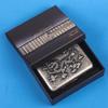 Caja de Cigarrillos Plata Antigua Doble Pistola Creativa Retro Relieve Patrón Dragón Metal Caja de Cigarrillos Portátil Soporte para Cigarrillos para Hombre 16 Piezas