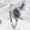 Nuevo Pulsera con Forma de Bañera Reloj para Mujer, Elegante Reloj de Pulsera Ovalado con Números Romanos para Mujer, Reloj de Cuarzo al por Mayor