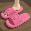 Pantuflas de Verano para Mujer con Sensación de Pisar Heces, Antideslizantes para Uso en el Baño, Pantuflas Gruesas para el Hogar para Parejas, Pantuflas de Exterior para Hombre, Al Por Mayor