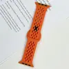 Adequado para Apple Watch Ultra9876543210 Geração Se Buraco Quadrado Fivela Pulseira de Relógio de Silicone Respirável