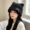 Gorro de punto personalizado, gorro adelgazante, gorro de lana para mujer con temática de gato para otoño e invierno con orejas, lindo gorrito bordado pequeño