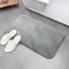 Venta al por mayor directamente del fabricante.: Alfombrilla Gruesa de Espuma Viscoelástica para Suelo, Felpa de Coral Acolchada Esponja Alfombrilla Absorbente para Pies, Alfombrilla de Color Sólido para Entrada