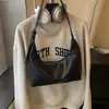 Bolso de Hombro Tejido Francés Textura Retro Bolso Cruzado Casual Versátil Simple Gran Capacidad Bolso para Viajar Mujeres Transfronterizo