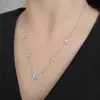 Colar Borboleta Fantasma Cinco Flores Totalmente Cravejado para Mulheres, Moderno e Elegante, Design de Nicho de Luxo Leve, Corrente de Clavícula de Alta Qualidade