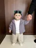 Conjunto Elegante de Primavera para Niños Chaqueta con Capucha de Moda Nueva para Bebés Pantalones Cargo Versátiles Casuales