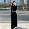 Conjunto casual de estilo coreano para primavera y otoño: Cárdigan con capucha y cremallera y pantalones largos de pierna ancha, un conjunto de dos piezas para mujer, venta al por mayor para ventas transfronterizas
