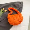 Bolso de Hombro para Mujer Coreano 2026 Nuevo Bolso de Terciopelo y Piel Bolso de Nube Plegado de Nicho Artículo Caliente de Moda