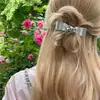 Pasador de Rosa de Cuero Pasador Pasador Flequillo Clip de Borde Flor Pequeña Exquisita Pinza de Pato Accesorios para el Cabello Nuevo Tocado Texturizado
