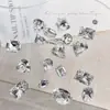 Acessórios de Arte de Unhas Brancos de Alta Qualidade com Strass de Verso Pontiagudo, Cristal K9 Coração Deslumbrante Ovo de Pomba Ângulo Reto Doce de Rocha Strass Transparentes