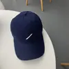 Gorra de Béisbol Bordada Roja Simple de Alta Calidad para Mujeres con Circunferencia de Cabeza Grande, Sombrero Profundo Grande, Visera Ancha, Corona Profunda