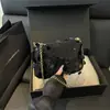 Bolsa de Corrente com Lantejoulas de Grande Capacidade na Moda Nova Coleção Outono 2025 Texturizada Elegante de Ombro Único para Sobrancelha Versátil Pequena Bolsa Transversal