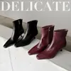 Série Botas Nuas~2026 Início do Outono Couro Bovino de Camada Superior Salto Gatinho Zíper Lateral Botas de Tornozelo Emagrecedoras Podem Adicionar LOGO Mudar Embalagem