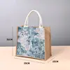 Bolsa tote de tela jacquard en stock al por mayor flor moda combinable damas literarias gran capacidad portátil bolsa de compras personalizada