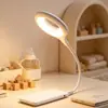 Lámpara USB con forma de anillo controlada por voz con ajuste de brillo de tres niveles, lámpara de escritorio con cuello de cisne flexible, luz nocturna de mesita de noche para dormitorio