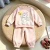 Conjunto Doce Novo para Crianças Primavera e Outono 2026 Moda Unissex Conjunto de Moletom Infantil Roupa Infantil de Primavera em Duas Peças