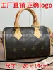Bolsa Feminina de Grande Capacidade 2024 Novo Estilo Clássico Couro Macio Bolsa de Mão Xadrez Bolsa Almofada Versátil Bolsa Boston de Ombro Único para Mulheres