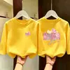 Camiseta de algodón puro de manga larga para niña de principios de otoño, top base de otoño para niños mayores, top elegante de cuello redondo para niñas en edad escolar