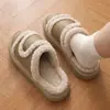 Nuevas pantuflas de algodón estilo Birkenstock para mujer, pantuflas de invierno para interior, antideslizantes, cálidas, con ribete de felpa, suelas gruesas y adecuadas tanto para interiores como para exteriores; al por mayor disponible para hombres