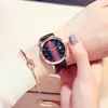 Relógio Feminino Vintage Estilo Europeu com Mostrador Retrô Único, Pulseira Colorida, Números Romanos, Calendário, Pulseira de Couro Colorida, Relógio Feminino Estudante, À Prova d'Água