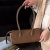 Bolsa Boston Baguete de Nicho 2026 Novo Estilo Retrô Couro Bovino de Primeira Camada Bolsa de Ombro Bolsas de Mão de Couro Genuíno da Moda