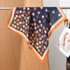 Bufanda de algodón y lino con estampado de espiga para primavera y otoño, pañuelo cuadrado pequeño para mujer de otoño e invierno, chal cálido versátil, bufanda de seda elegante, pañuelo para la cabeza