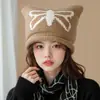 Novo Chapéu de Lã Tricotado com Orelhas de Gato Fofas para Outono e Inverno para Mulheres, Chapéu Frio de Tricô Quente com Proteção para as Orelhas, Faz o Rosto Parecer Menor, Versátil