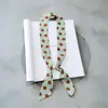 Pañuelo de Seda Retro de Lunares con Perlas Estilo Francés para Mujer, Bufanda Larga de Seda con Diseño Único y Perlas Estilo Coreano, Versátil