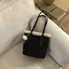 Bolsa Retro Fosca de Nicho com Pelo de Cordeiro para Mulheres 2025 Nova Versátil para o Dia a Dia Bolsa de Ombro Axila Bolsinha Bolsa Saco