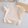 Camiseta de Manga Curta para Meninas 2026 Novo Estilo Bebê Algodão Puro Gola de Renda Top Menina Pequena Estampa de Desenho Fofo Roupa de Verão 3