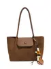 Moda transfronteiriça, bolsa de ombro elegante com padrão trançado, novo estilo, retrô, casual, grande capacidade, bolsa tote para o dia a dia, e um conjunto de bolsas combinando