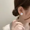 Brincos de Zircônia Camélia Esmaltada, Brincos Elegantes de Nicho Francês, Luxo Acessível e Personalização de Brincos de Alto Padrão