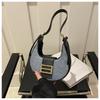 Moda de temperamento simple este año popular bolso de mano 2024 verano para ir al trabajo pequeño fresco damas bolso de hombro axilar marea