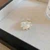 Anillo Geométrico Abierto de Resina Estilo Maillard Vintage, Moderno y Único, Anillo Minimalista para Dedo Índice con Diseño de Nicho