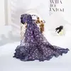 Bufanda Cuadrada Pequeña de Gasa con Volantes de Moda y Elegante para Mujer al por Mayor Versátil Profesional Bufanda para Cuello Exquisita Bufanda Pequeña de Seda