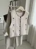 Chaleco Tejido Calado Pequeño Floral Color Avena Retro Suave para Mujer 2026 Otoño/Invierno Estilo Coreano Cárdigan Suéter Reductor de Edad