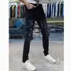 Pantalones de Mezclilla para Hombre de Marca Trendy Ajustados Pierna Pequeña Retro Splatter de Cuero PU de Alta Calidad Parches Rasgados Bordado
