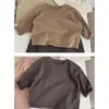 Nova Camisa de Algodão de Manga Longa para Meninos e Meninas - Cor Sólida de Alta Qualidade para Primavera e Outono Camada Base