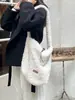 51223 Estilo Coreano Estilo Perezoso Bolso de Hombro de Lana de Cordero Otoño e Invierno Nuevo Bolso Tote Cruzado Versátil de Gran Capacidad