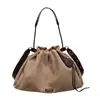 2026 Nova Bolsa de Camurça Simples e Fashion para Mulheres de Grande Capacidade Bolsa de Ombro Retrô Bolsa Tote Bolsa Transversal de Mão