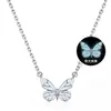 Colar Luminous de Borboleta para Mulheres, Design de Nicho, Estilo Light Luxury, Corrente de Clavícula com Zircônia, Pingente de Floresta Estilo Ins, Moderno