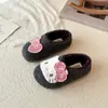 Chinelos fofos de desenho animado do gato KT para crianças, coleção outono/inverno 2026, chinelos quentes de pelúcia forrados com fleece para meninas