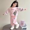 Conjunto Esportivo para Meninas Primavera e Outono 2026 Novo Moletom Infantil Roupa de Outono para Bebês Conjunto de Duas Peças Tendência
