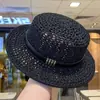 2026 Nuevo Estilo Sombrero de Paja de Ala Plana Estilo Francés Europeo y Americano Personalizado para Primavera y Verano Viajes al Aire Libre, Protección Solar para la Playa, Alta Calidad