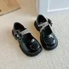 Zapatos de Princesa para Actuación de Niña 2026 Otoño Nuevo Estilo Color Sólido Negro Zapatos Pequeños de Cuero Zapatos de Princesa con Flor de Pedrería para Niña