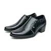 Zapatos de cuero de punta con tacón alto y diseño slip-on transfronterizos de otoño, zapatos de vestir casual de moda, zapatos derby de talla grande, zapatos para hombre que aumentan la altura
