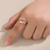 Anillo Abierto Geométrico de Alta Gama Transfronterizo, Diseño de Nicho de Moda Más Vendido, Estilo para el Trabajo, Elegante Anillo Incrustado con Circonita