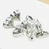 Botões Metálicos Clássicos Vintage de Alta Qualidade em Estoque Botões em Formato de Coração Coração de Pêssego Botões Costurados à Mão Botões Decorativos Tendência de Marca Grande Criativos