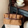 Bolso tote de lujo ligero de alta gama, nicho, para mujer, nuevo otoño 2026, vintage, versátil, de gran capacidad, bandolera