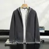 Suéter de cachemira con capucha para hombre, peso pesado, cárdigan grueso de cachemira, lujo ligero, bloques de color, corte holgado, chaqueta de punto de lana juvenil